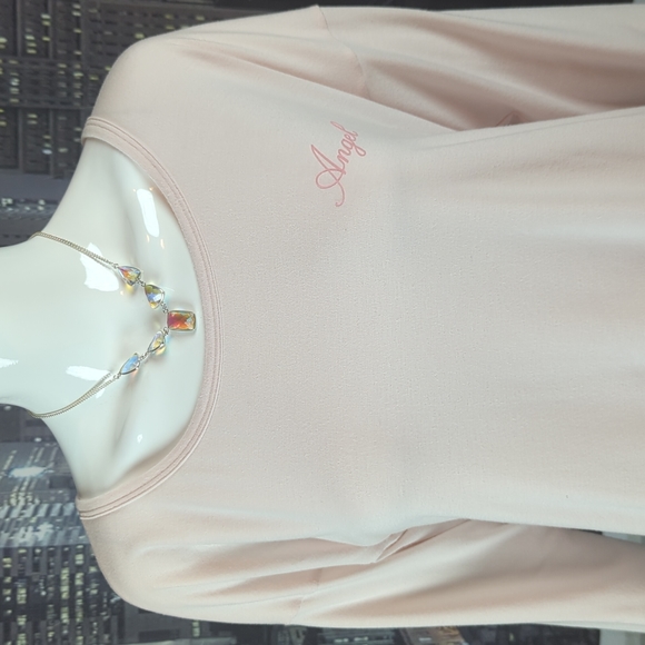 Victoria Secret sz M Long Sleeved T with draped open back. - Picture 2 of 6
